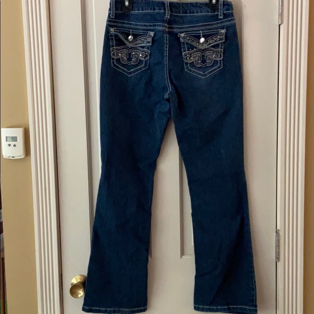 Jeans - Picture 2 of 6